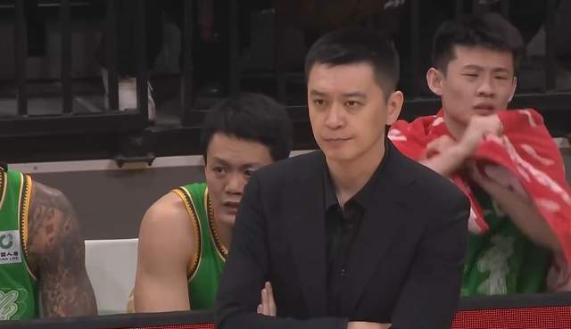 开云体育下载APP-辽篮被黑马狂虐16分！杨鸣输得太憋屈了，新援7投1中堪称大水货