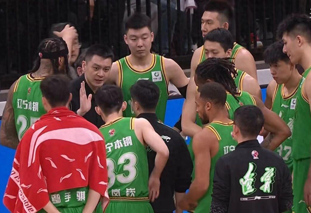 开云体育下载APP-辽宁男篮对阵四强劲旅，赵继伟复出，杨鸣过招刘维伟，胜负悬念大